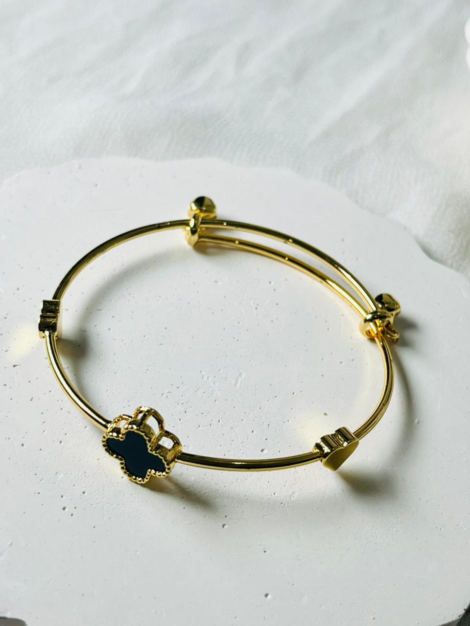 Black Flower Bracelet