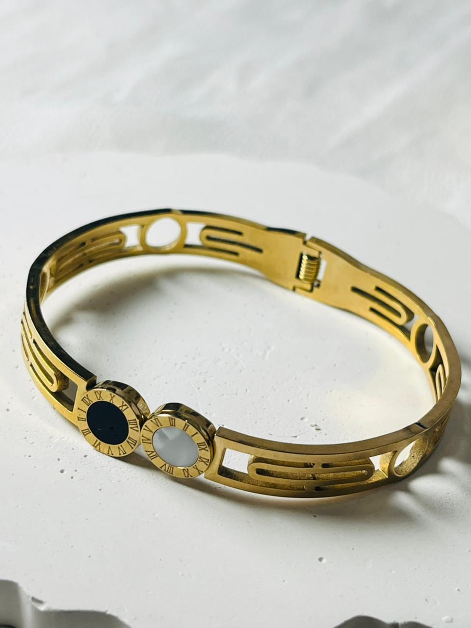 Dual Tone Classic Bracelet