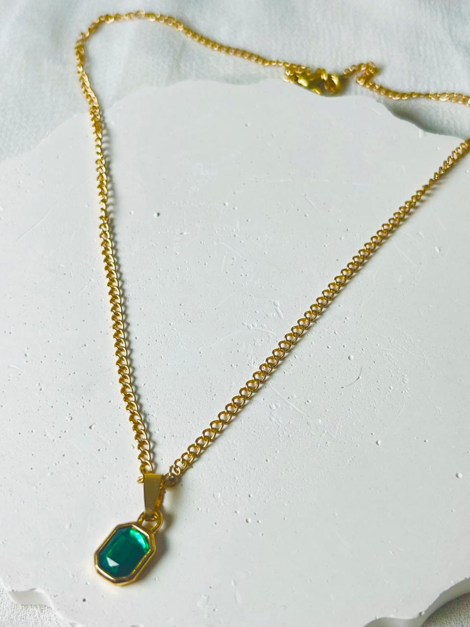 Emerald green Necklace