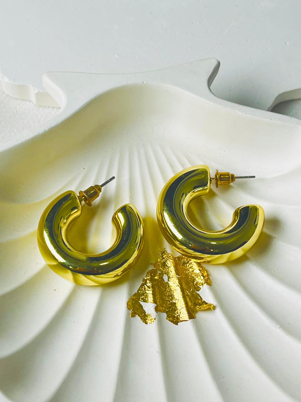 Golden Hoop