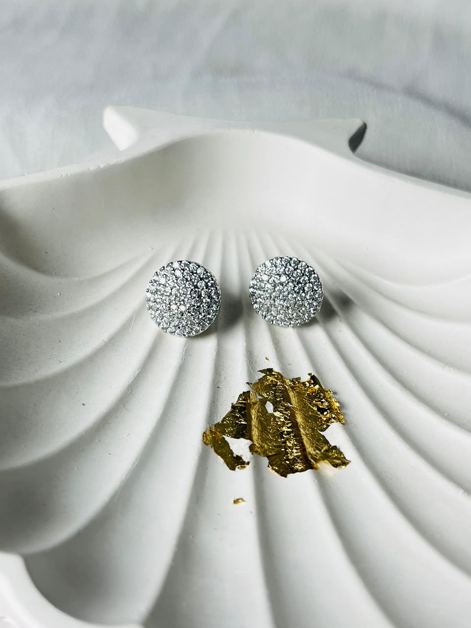 Round Shape Small Diamond Studs
