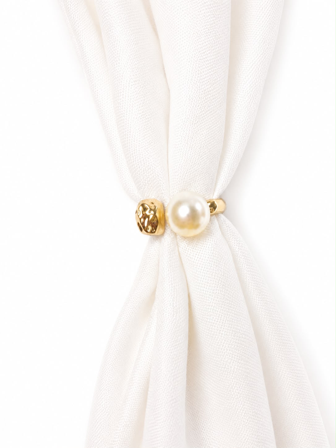 Pearl napkin Ring