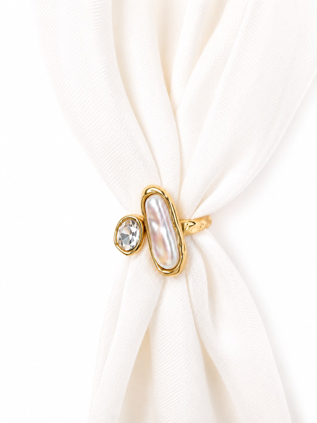 Vintage Geometric Baroque Pearl Ring
