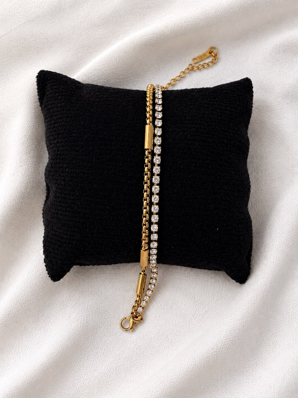 Double-layer chain bracelet