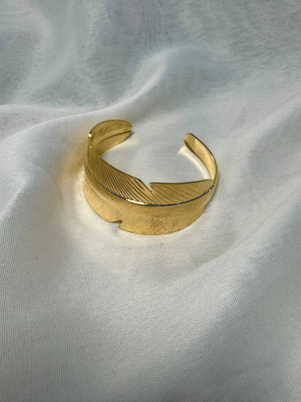 Leaf Gold Cuff Bracelet