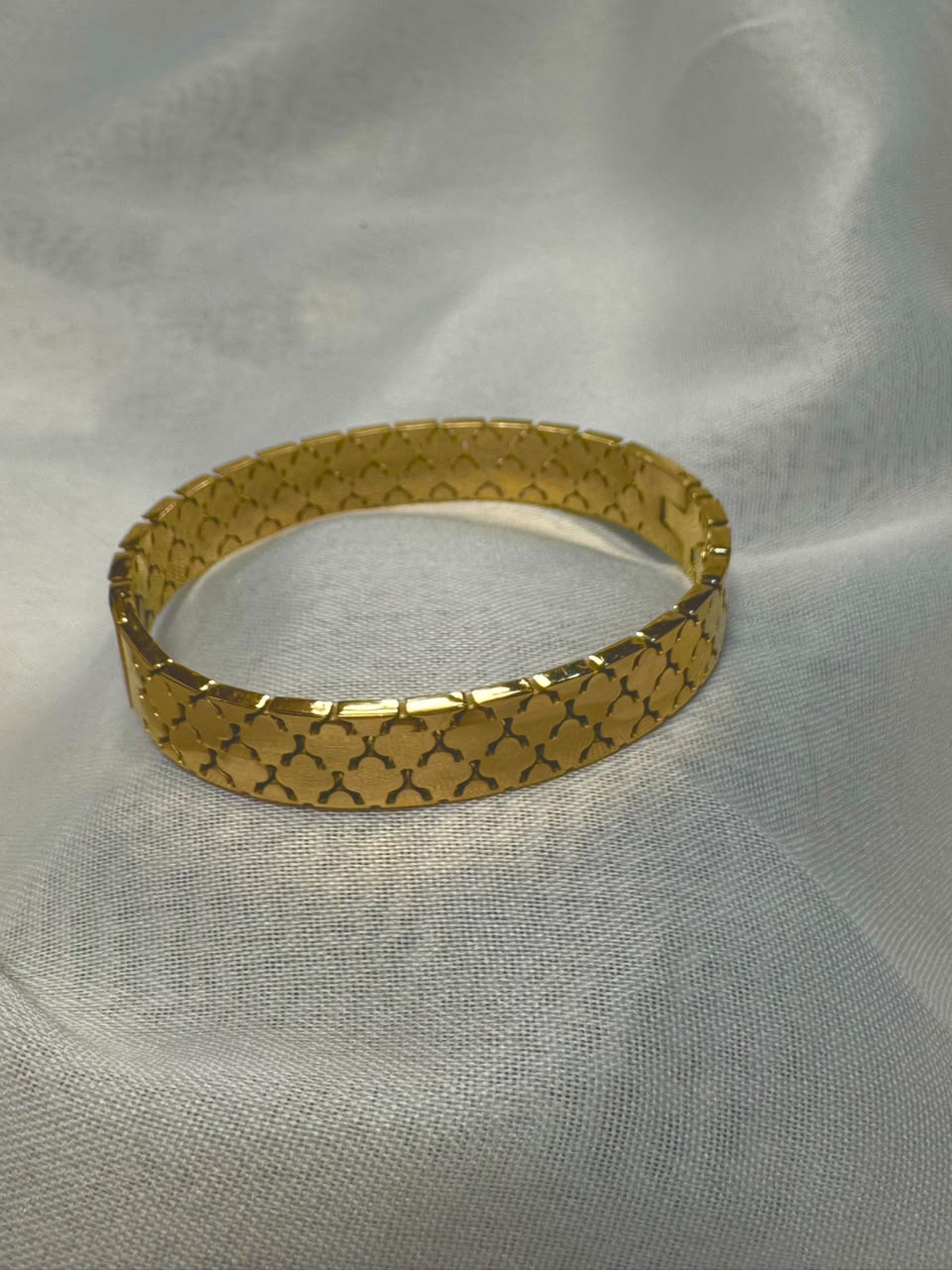 Golden Honeycomb