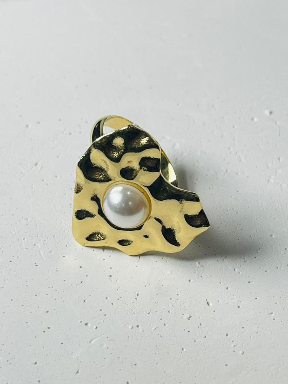 Heart White Stone Ring