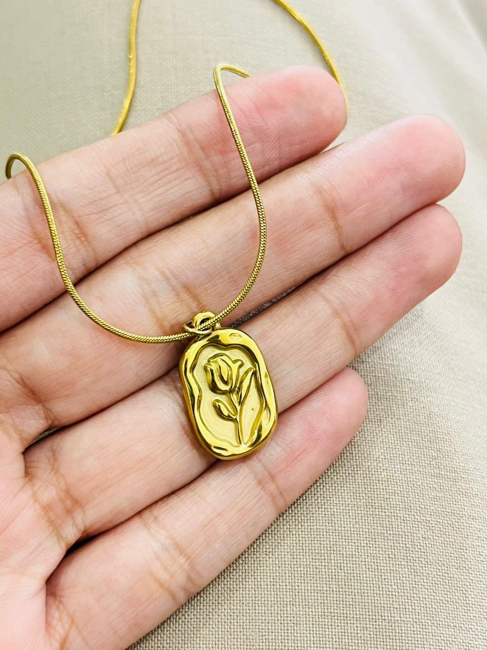 Golden Rose  Necklace